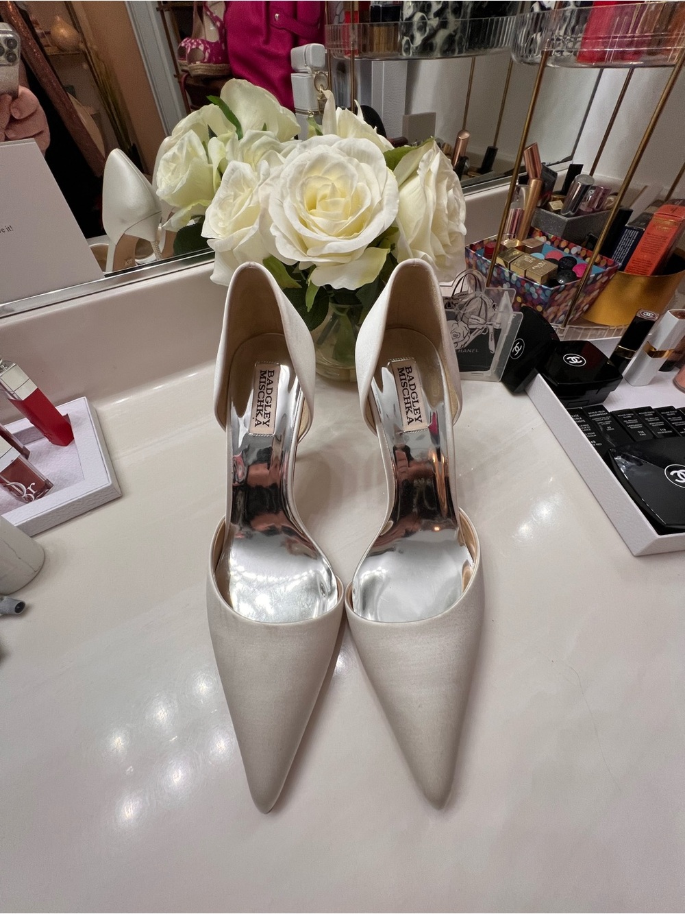 Badgley Mischka Ivory Satin Pointed D'Orsay Heels NWOT
